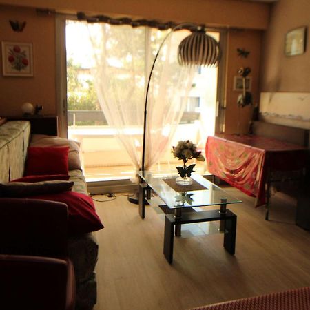 Appartement De 52 M² Avec Terrasse, Proche Plage, Centre-Ville Et Gare - Parking, Pour 3 Pers. - Fr-1-494-31 로양 외부 사진